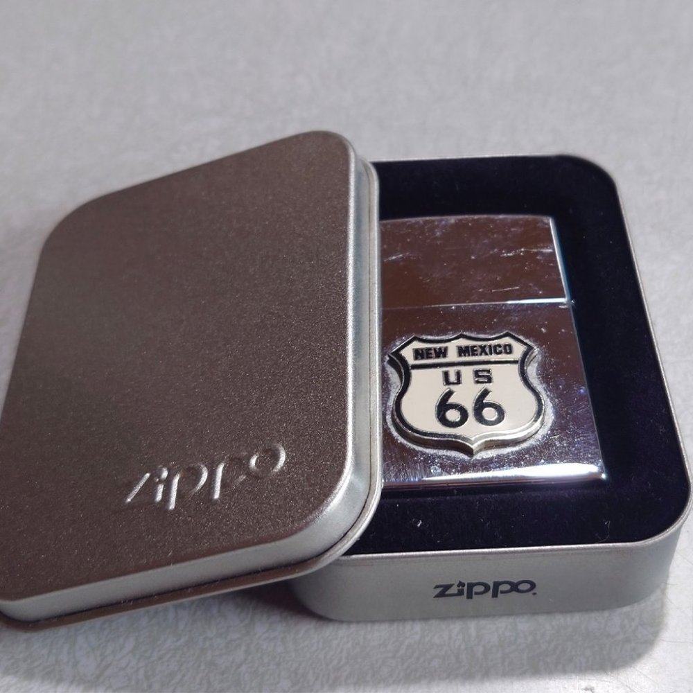 VINTAGE ZIPPO - Route 66 - 2000 - Picture 4 of 4